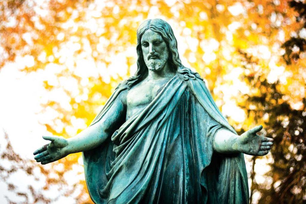 Statue of Jesus in a park