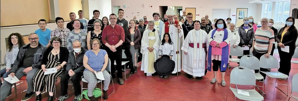 Congregation for Sarah Baikie's ordination