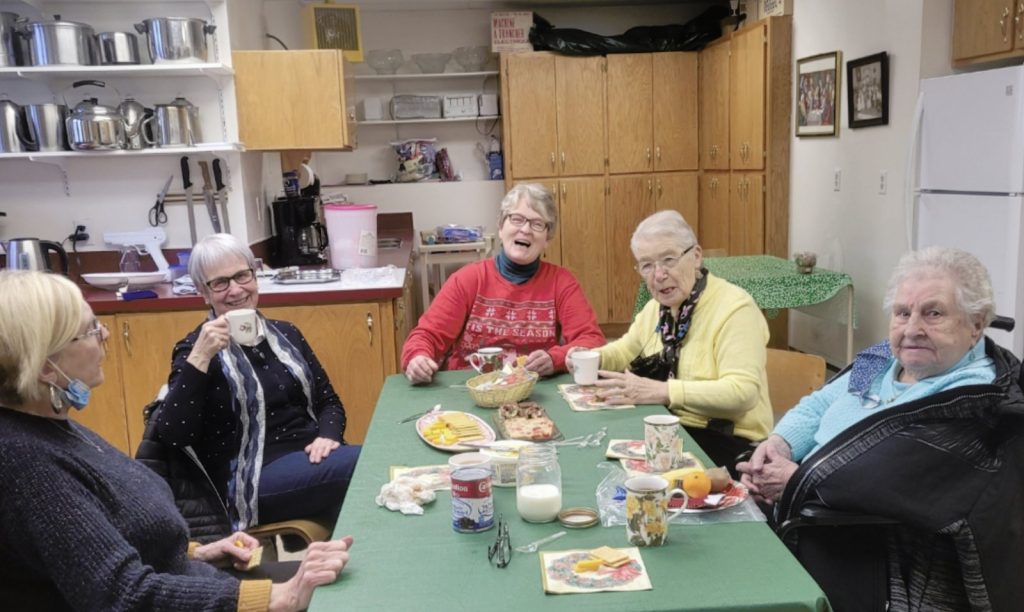 Fruit Trays for Seniors in Grand Falls/Windsor 04