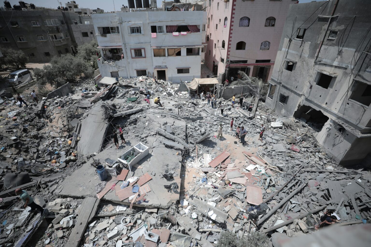 buildings destroyed by war in Gaza