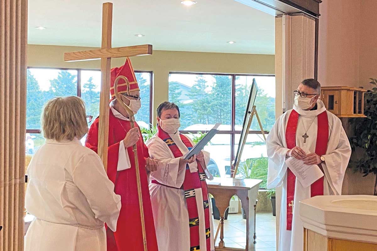 On September 26th, the consecration of the now finished and paid off building. Bishop Pitman was once again on hand, accompanied by the Administrator of the Diocese, Archdeacon Charlene Taylor.